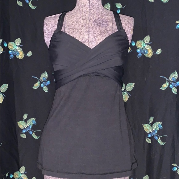 Lululemon Tank - Picture 1 of 6